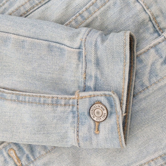 BLUENOTES boyfriend fit light blue embroidered denim jacket oversized XS - Picture 10 of 10